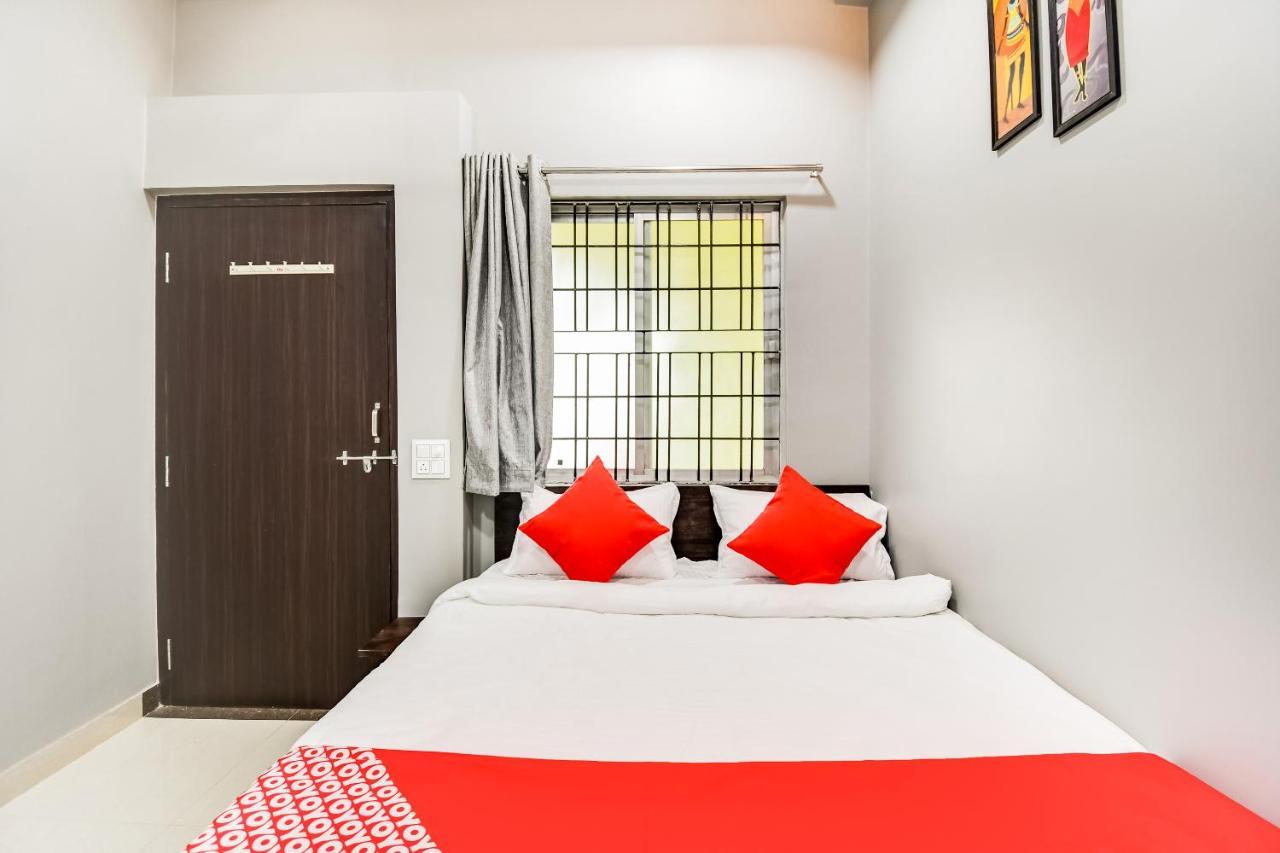 Oyo 60726 Hotel Vrindavan Bilāspur Eksteriør bilde