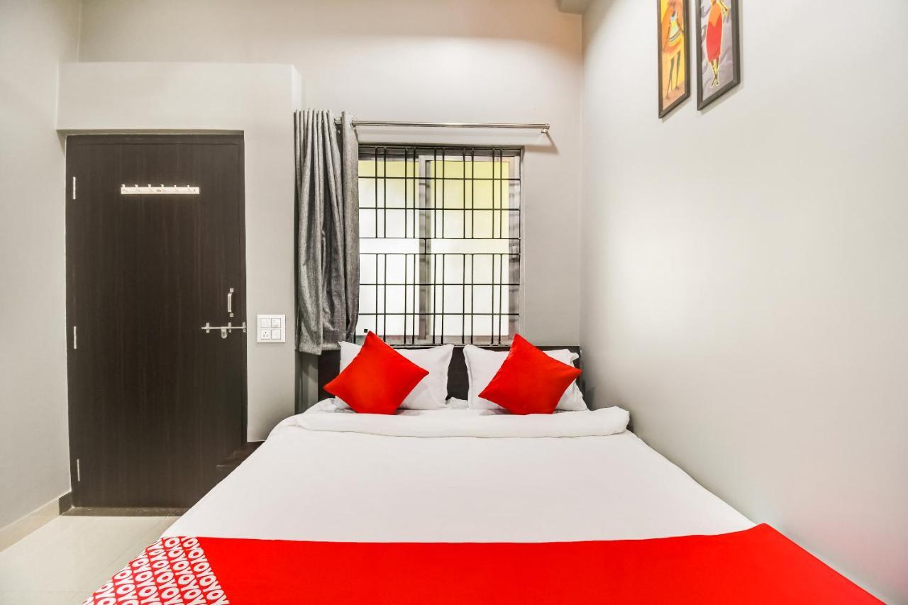 Oyo 60726 Hotel Vrindavan Bilāspur Eksteriør bilde